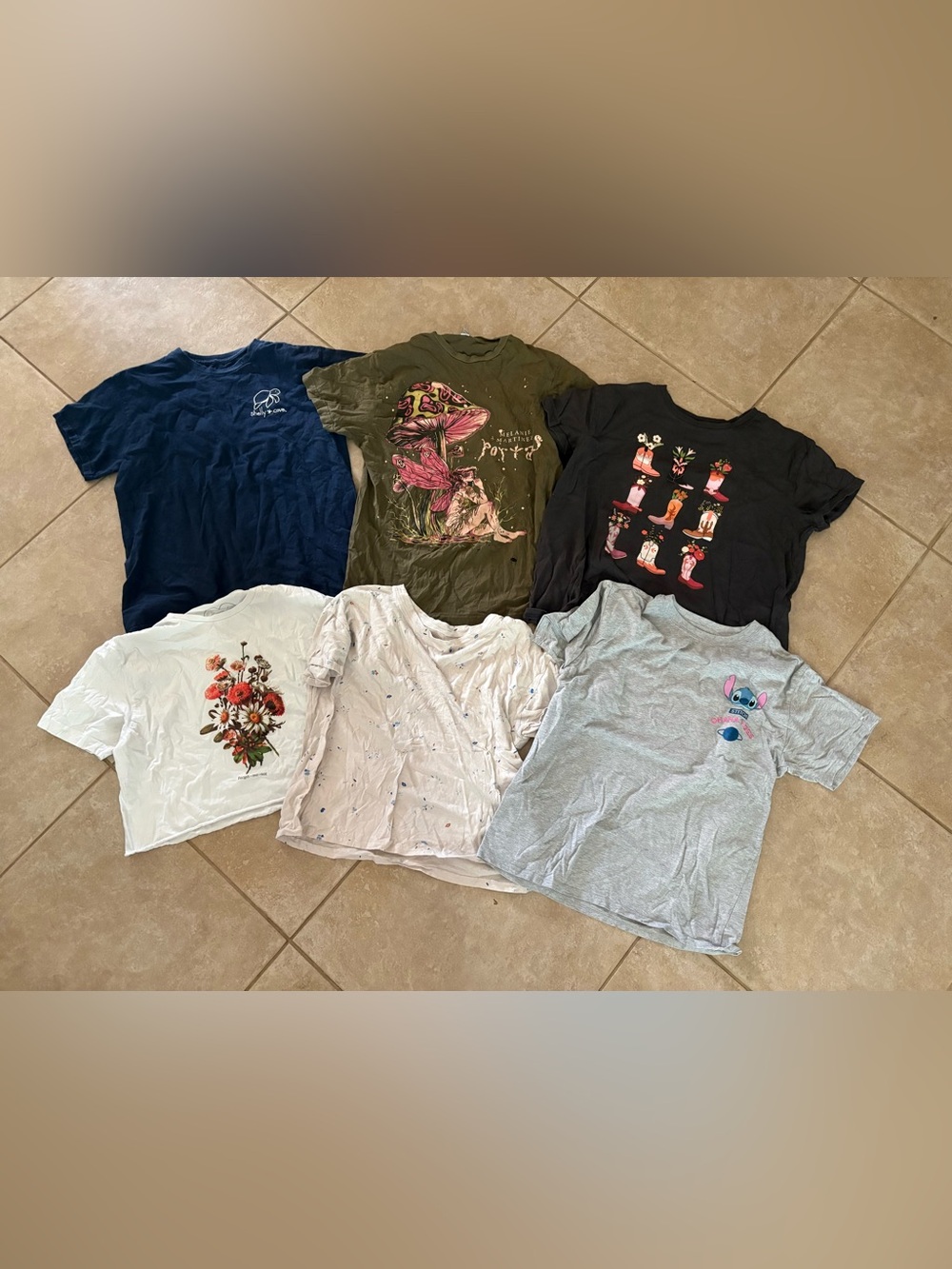 T-Shirt Bundle - Picture 3 of 3